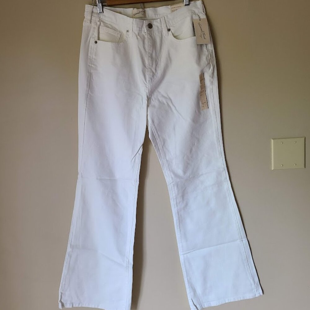 Universal Thread High-Rise Flare Jeans White Pants, Size 12, new